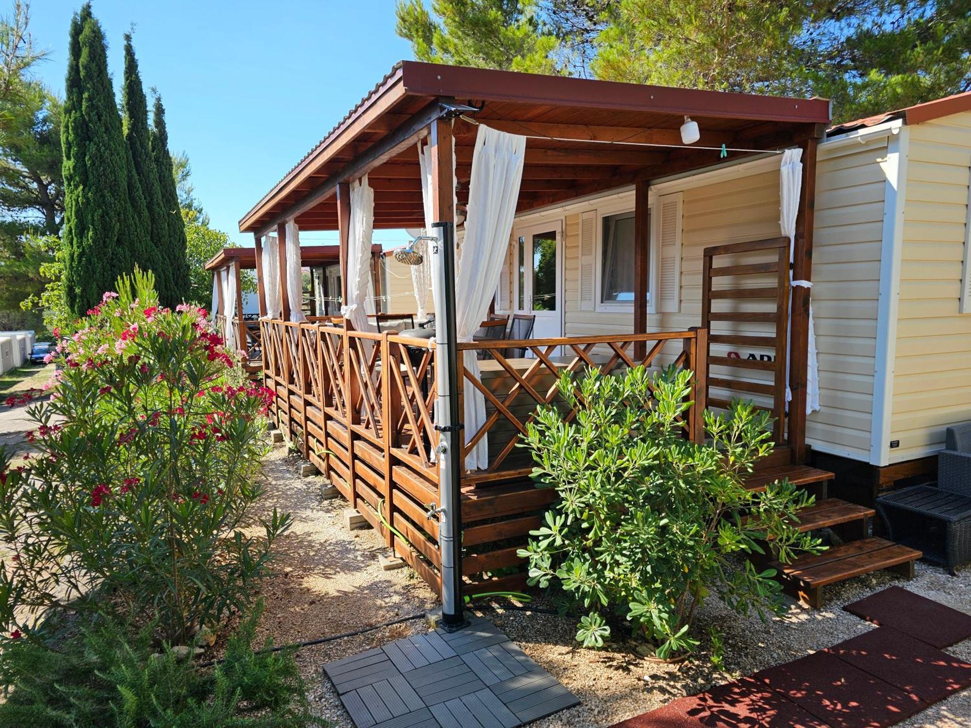 Mobile Home Sea Fairy , Jezera , Murter Tisno Extérieur photo